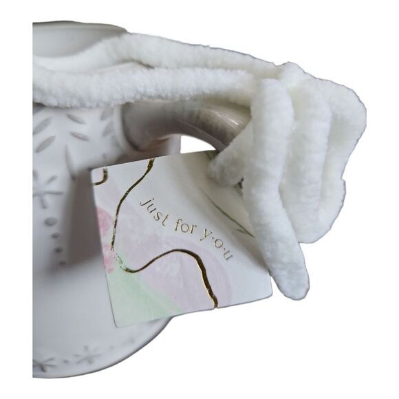 Anthropologie Bundled Up Ceramic Reactive-Glazed Monogram Coffee Mug ✨T✨ - Picture 4 of 6